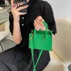 Вечерние сумки Стильные кожаные кожа Mini SQURE Messenger Женская сумочка мода с твердым цветом женского плеча кросс -кусочков, держатель телефона L221014