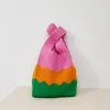 Bolsas de noite bolsa chique para feminino saco colorido saco de ombro de grande capacidade de lã de lã de lã na moda rua da moda