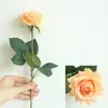 Dekorativa blommor Real Touch Rose Artificial Flower Branch STEM LATEX HEM DECORATIONS FￖR VￄRKE PARTY Birthday Valentine's Day Gift