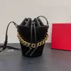 حقيبة الكتف الجديدة Lamedus Series جلدي على شكل برميل حقائب مصممة Crossbody Bag Womener Handbags Bucket Bass Partes 221016