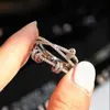 Pierścienie zespołu luksurys desingers palec wskazujący kobietę moda osobowość INS modny niszowy projekt