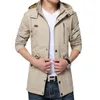 Мужские куртки мужская мода мода мода зимняя куртка. Столовая капусная капюшона содержится теплые слои.