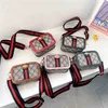 Goedkope portemonnees tassen 80% korting op designer tassen Koreaans meisje baby single messenger cross kleine bijen mini kinder squaren49m