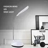 Bordslampor LED -skrivbordslampa b￤rbar vikbar dimbar ￶gonskyddsljus Batteriets l￤sningsljus Morden