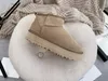 Botas de neve de pele de camurça ultra fosca femininas clássicas da Austrália Shearling mistura de lã de pele sintética Conforto inverno designer menina botinhas curtas sapatos WGG