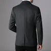 Herrenanzüge, hochwertige Herren-Blazer aus 50 % Wolle, Frühling und Herbst, Einreiher, Oberbekleidung, männlich, einfarbig, schlanker Balzer-Mantel mit