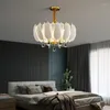 Lampadari moderni a LED per soggiorno, sala da pranzo, camera da letto, cucina, lampada a sospensione in vetro con piume di lusso in oro e decorazioni artistiche