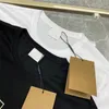 Sommar Herr Designer T-shirts Casual Man Dam Lösa T-shirts med bokstäver tryck Korta ärmar Toppsäljare Lyx Herr T-shirt storlek S-XXXXL 08