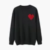 Pull de créateur loveheart Une femme amant cardigan tricot col rond col haut femme mode lettre blanc noir manches longues vêtements pull version haute.