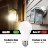 Nocne światła LED Światło Światła Świca 10 W 15W E27 B22 Smart Sensor 85-265V Automatyczna/wyłączona lampa oświetlenia wewnętrzna/zewnętrzna