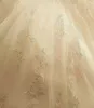 2023 Novos vestidos de noiva e pérolas decorar
