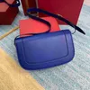 7AFashion Bolso de hombro de nuevo estilo 0030 Bolso cruzado de piel de becerro con correas de hombro elásticas Los botones se abren y cierran Cuero genuino