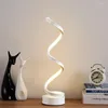 Table Lamps Creative Design Spiral Modern Acrylic Lighting For Wedding Decorative LED Desk Light Book Luxury 24W