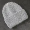 Beanieskull Caps Rabbit Fur Beanies柔らかい暖かいふわふわの冬の帽子女性のアンゴラニット頭蓋骨女性ボンネット女性ニットキャップ221024