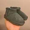 Kid Baby Australië Sneeuwlaarzen Designer Laarzen Super Lage Mini Suede Shearling Enkellaars Jongen Meisje Knop Kastanje Australische Klassieke Pluis