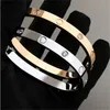 Bracelet de designer Bracelet pour femmes Vis Diamant Bracelets en or Designers de luxe Mode Charme Manchette Femmes Hommes Cadeaux Designers Bracelets avec sac de velours