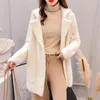 Fourrure pour femmes 2022 automne et hiver femmes Femme Faux vison velours manteau solide ample à manches longues épaissir chaud mode pardessus haut M230