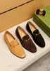 M￤n kl￤nningskor varum￤rkesdesigner aff￤rer casual loafers manliga formella br￶llopsfest oxfords utomhus promenad l￤genheter storlek 38-45