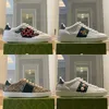 Designer Marque Chaussures Classique Baskets Amour Baskets En Cuir Sneaker Fleur Brodé Python Tiger Cock 100% Ace Hommes Femmes Nouvelles Couleurs Taille US5-13.5 NO9