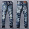 Jeans för män Italiensk stil Mode Män Retro Mörkblå Elastisk Slim Fit Ripped Vintage Designer Casual Jeansbyxor i bomull