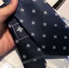 Neck Ties Mens Designer 100% шелк жаккардовый бренд Classic Bee Print Tie Tie для мужчин Свадебная и бизнес -мода с коробкой с коробкой