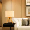 Bordslampor nordisk lampa japansk kreativt trä sovrum sovrum led skrivbord ljus vardagsrum studie tyg läser trä