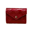 Classique Lettre En Relief Portefeuille Boucle En Métal Lumineux Multi fentes Femmes Portefeuilles Courts Porte-Monnaie Marque De Luxe Zipper Pliant Portable Dames Pochettes Poche