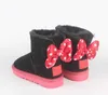 2022 Vente chaude DESIGN CLASSIQUE COURT BÉBÉ GARÇON FILLE ENFANTS bottes de neige BOW-TIE GARDER DES BOTTES AU CHAUD avec diamant modèle tag carte sac à poussière gratuit