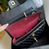 Designer- Classic Chain Flap väskor Kvinnor axelväska kvinnliga tvärbankar handväska plakar ladfashion handväskor