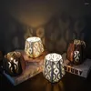 Titulares de vela Vintage Bronze Home Decoration Pattern Metal Metal Candlestick Marroqucano Estudo da sala de estar El