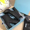 Designer-Damenstiefel aus echtem Leder mit Seidenstoff, Schaffell an den Fußpolstern, dicker Schnürstiefel, hochhackige Martin-Stiefel, seitlicher Reißverschluss, schlankmachende, mittelhohe, lässige Stiefeletten