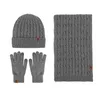 Zimowe przyjęcie sprzyjają Boże Narodzenie Nowy Rok Keep Warm Set Long Scalf Gloves Hats dla kobiet