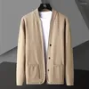 Herrtr￶jor koreanska khaki svart gr￥ stor storlek jacka 2022 fast f￤rg cardigan m￤n stickar avslappnad l￶s skarvningslinje kappa