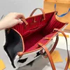 Tragetaschen Designer-Einkaufstasche Frauen Plüschhandtaschen Damen Schultermode Klassische große Kapazität Dame Handtasche 220920