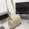 Luxury Women Chain Crossbody Bag Designers Design rômbico de fios de costura Bolsas de ombro mensageiras FLAP MOUTURA 3 coloras