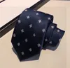 Neck liens créateurs masculins 100% Silk Jacquard Brand Classic Bee Imprimé à la main pour hommes Menés Mariage Casual et Business Fashion Tie avec boîte