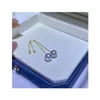 22101302 Diamondbox - Pearl sieraden oorbellen oor