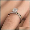 Solitaire Ring funkelnde Frauen 925 Sterling Sier Ring Zwei Ton 18k Ros￩gold Sapphire Prinzessin Ehering Engagement Party Annive Dhyzi