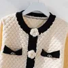 Kvinnors tröjor Knitting Cardigan Female Coat Spring Autumn Outside Ta modetemperament Nagelpärlor Xiaoxiang Wind Short Women Sweater Tops 221018