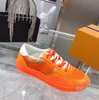 2022 Nya mode sneakers f￤rgglada casual skor designer sneaker transparent yttersula sn￶r upp platt l￤der utomhus inomhus par tr￤nare l￶pare sneaker storlek