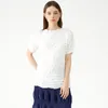 Kvinnors T -skjortor Miyake veckade mode runda hals toppar 21 sommarstil svart ljus lyx nisch temperament grundläggande koreanska botten tees