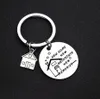 Nya äventyr Nyhetsminnen Keychains Creative House Charms Rostfritt stål Key Chains Keyring Housewarming Gifts