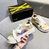 Designer SMILEREPUBLIC Fritidsskor Smile Republic Chunk Canvas Sneakers Kvinnor Män Tofsar Trainer STARS LOVES Tjock gummi Botten Slip On Loafer Slides