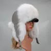 Bérets véritable chapeau de fourrure en argent avec rabats d'oreille véritables casquettes naturelles pour les femmes russes Bomber chapeaux casquette de trappeur haut en cuir