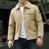 Heren Jackets Men Bomber Jacket Nieuwe winterjas voor heren plus fluwelen verdiking van groen van middelbare leeftijd casual jas kort gereedschap losse jas mannen G221013