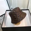 Designer de couro balde chapéu para homem outono mulheres moda fisher sunhats unisex boater boné designers homens bonés cabidos v fedora7871850