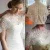 Wraps Pearls Wedding Cape Lace Appliques Bridal Shawl Elegant P￤rlade vita elfenbenskrovor f￶r Bride Wrap