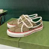 2022 Ny modedesigner Tennis Canvas Shoes New White Leather Men Green and Red Web Low Flat Luxury Sneaker Top Quality