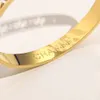 Europe Amérique Mode Style Bracelets Femmes Bracelet Designer Marque Lettre Bracelet Strass Cristal 18K Plaqué Or En Acier Inoxydable Amoureux De Mariage Cadeau Bijoux