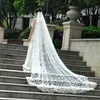 Veli da sposa con pettine velo di alta qualit￠ fiori 3d fiori cattedrale morbida